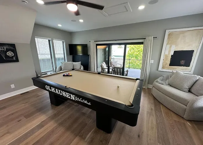 New Build Hot Tub Dtown Shortnorth *
