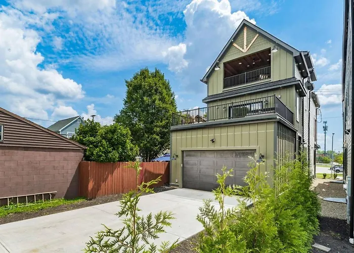 New Build Hot Tub Dtown Shortnorth * Columbus