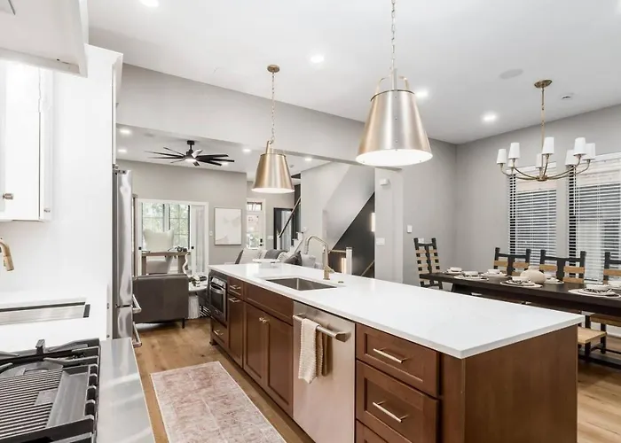New Build Hot Tub Dtown Shortnorth * Columbus