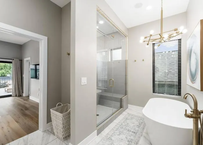 New Build Hot Tub Dtown Shortnorth Сasa de vacaciones Columbus