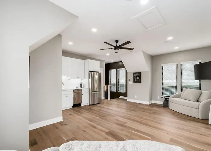 Сasa de vacaciones New Build Hot Tub Dtown Shortnorth Columbus