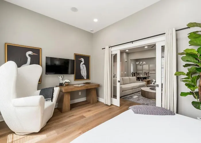 Сasa de vacaciones New Build Hot Tub Dtown Shortnorth